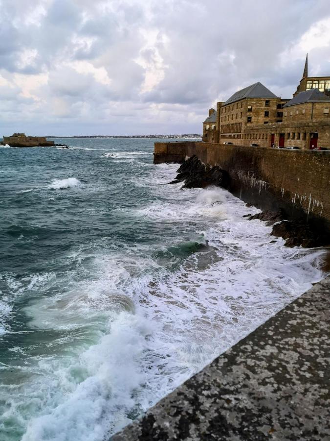 Apartment Au Coeur Des Remparts, L'ecrin 2 Pour 2-6 Pers *